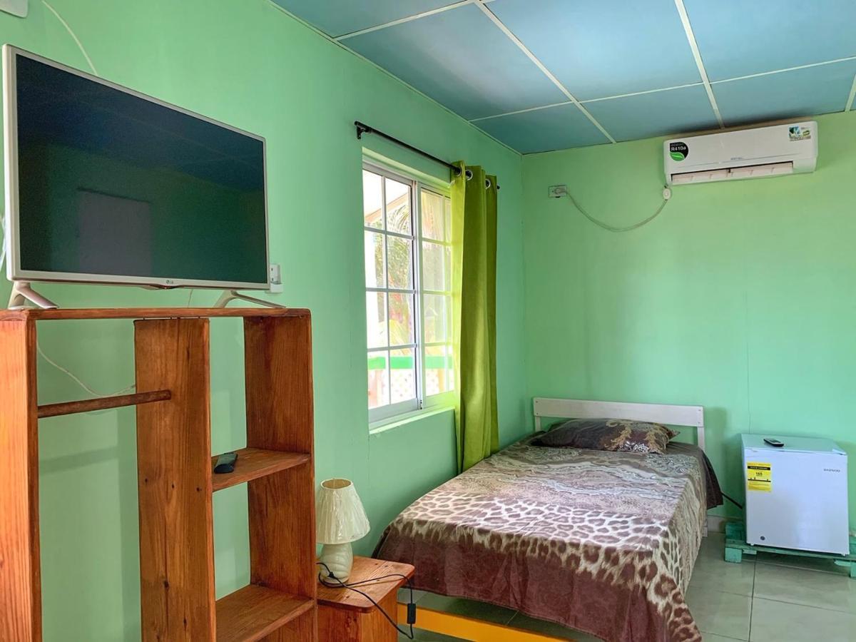 Posada Donde Pilo Avila Hotel San Andrés Екстериор снимка